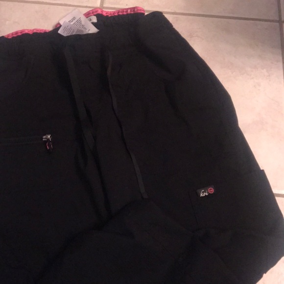 Scrubs - Picture 4 of 6